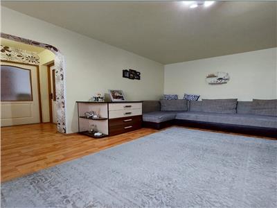 Apartament cu 3 camere de vanzare, Manastur